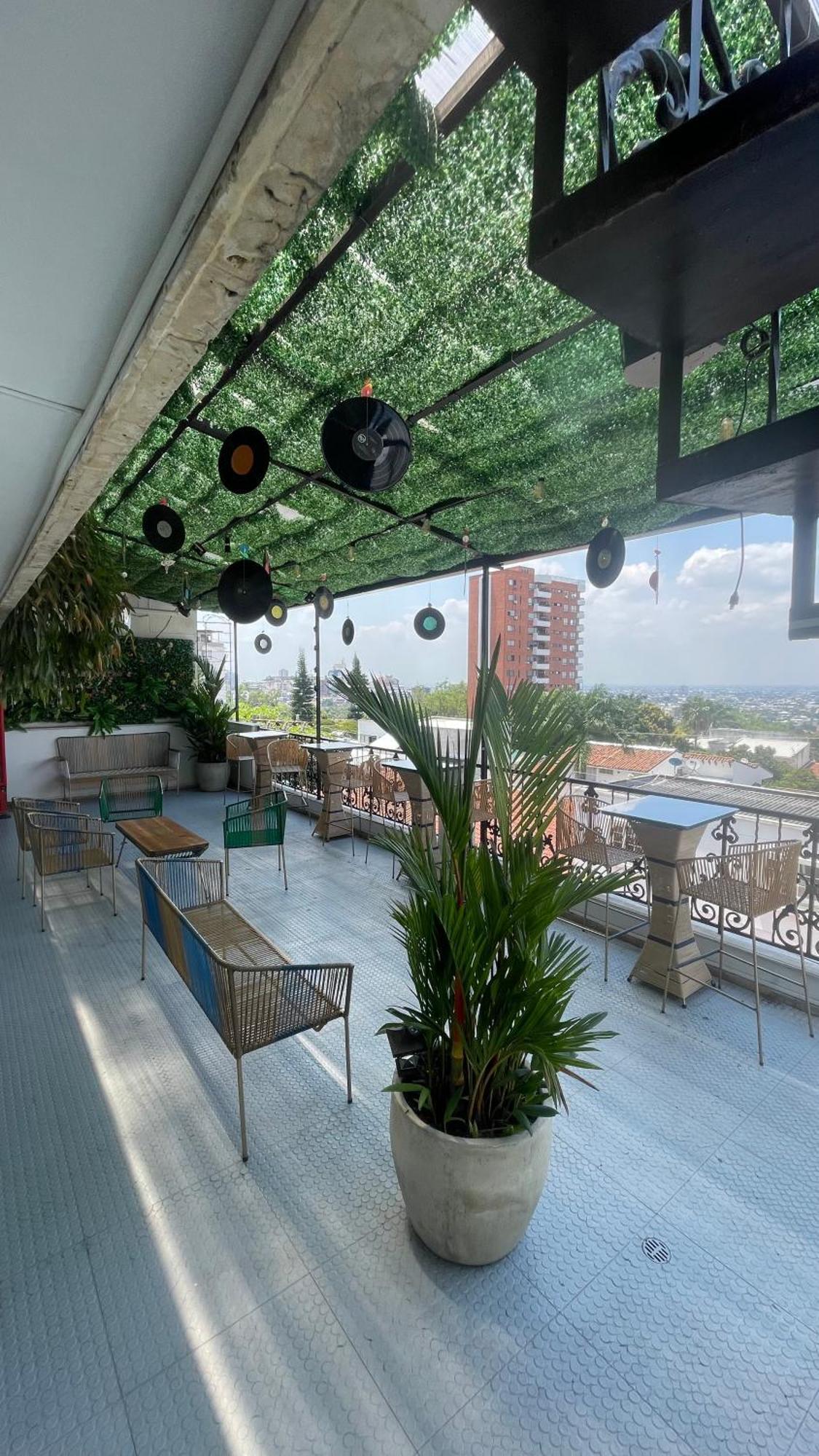 The View Hostel & Lounge Cali Buitenkant foto